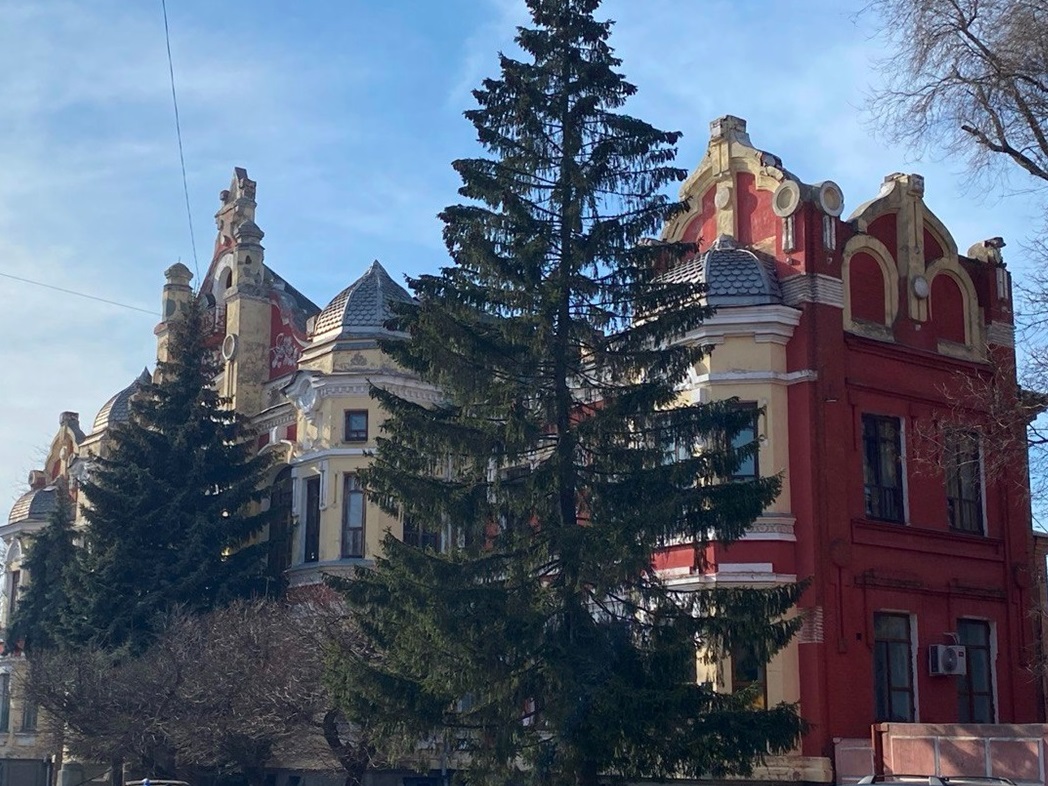 Земська управа Красноград