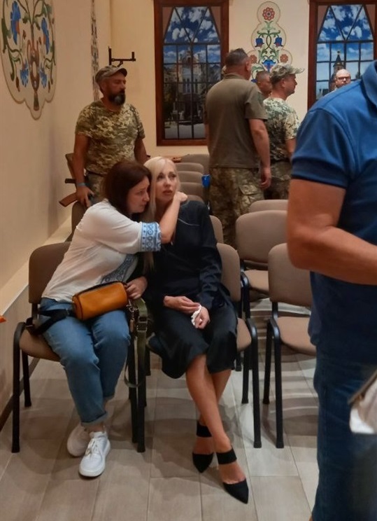 Лариса Різван дружина Дмитра Лінського