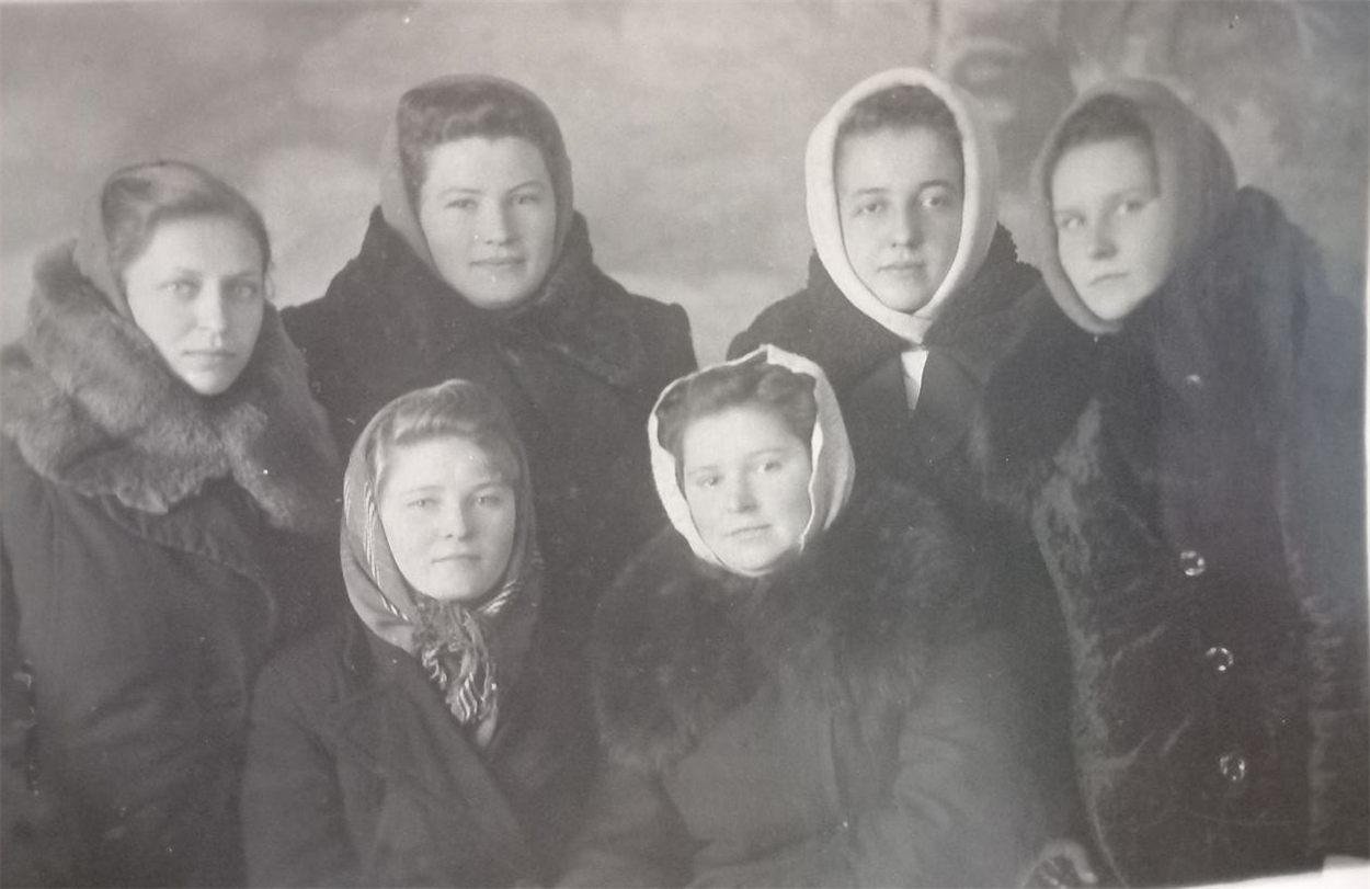 дівчата