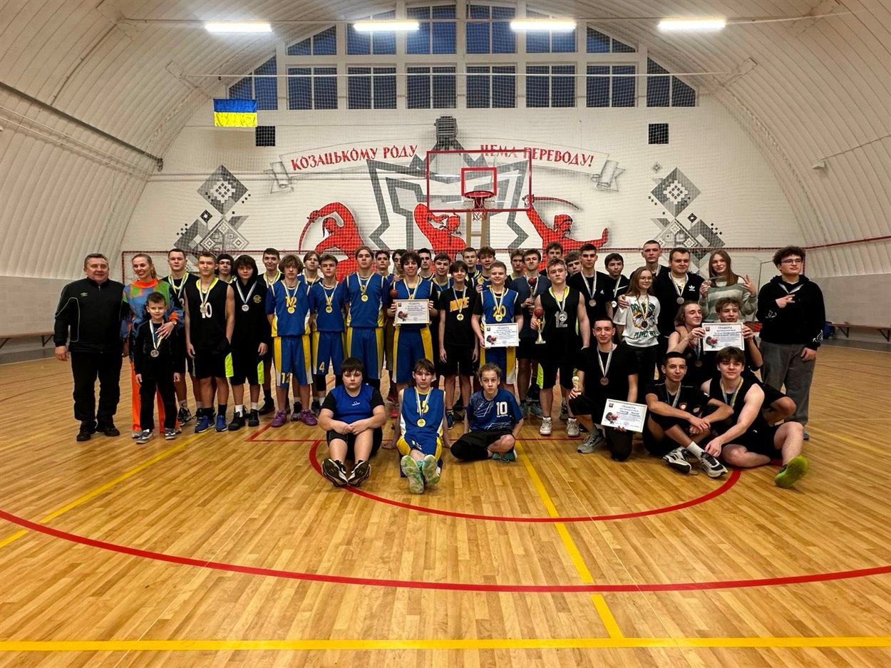 Турнір на честь Артема Долженкова