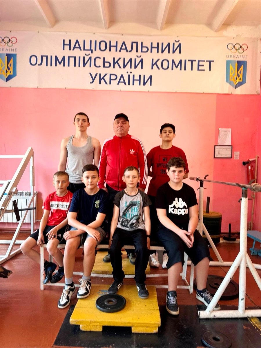 Відкрите тренування важкоатлетів